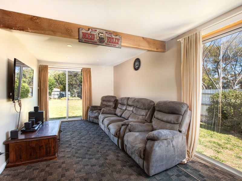17 Olive Place, WHITE BEACH, TAS, 7184