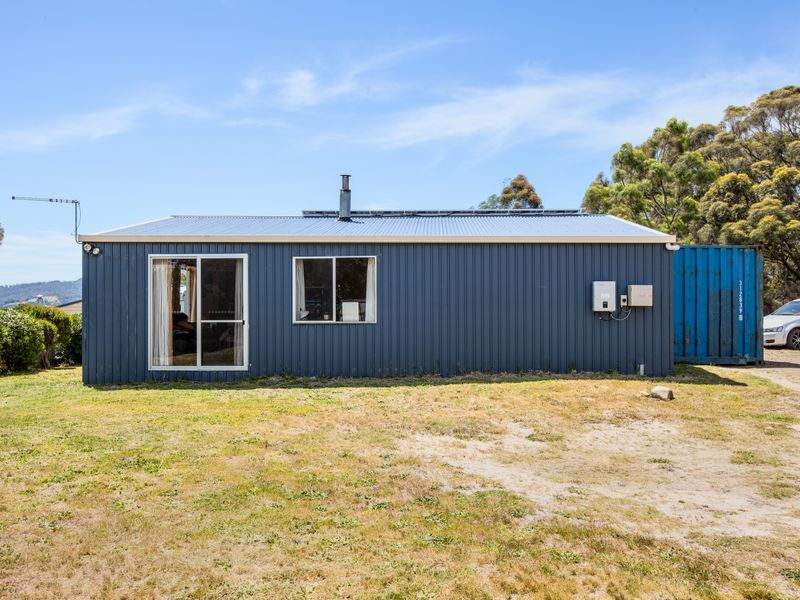 17 Olive Place, WHITE BEACH, TAS, 7184