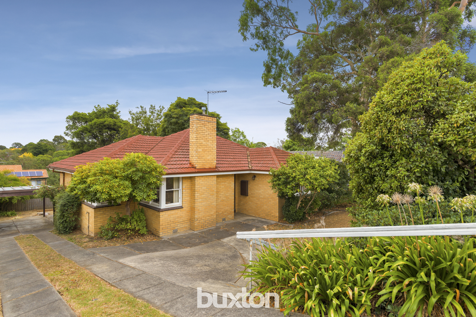 17 Sunhill Road, Mount Waverley VIC 3149 - Buxton