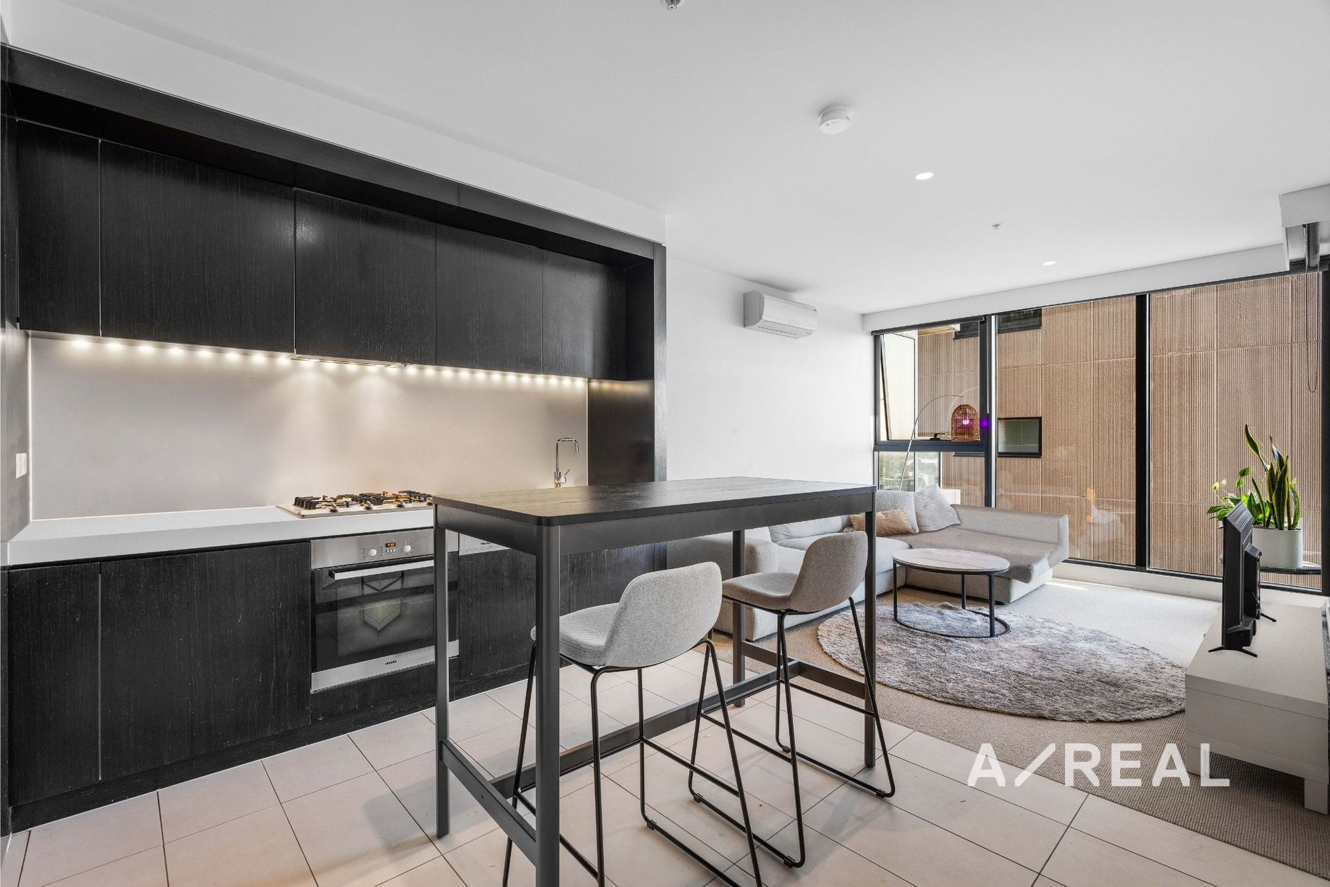 1702/50 Albert Road, South Melbourne VIC 3205 