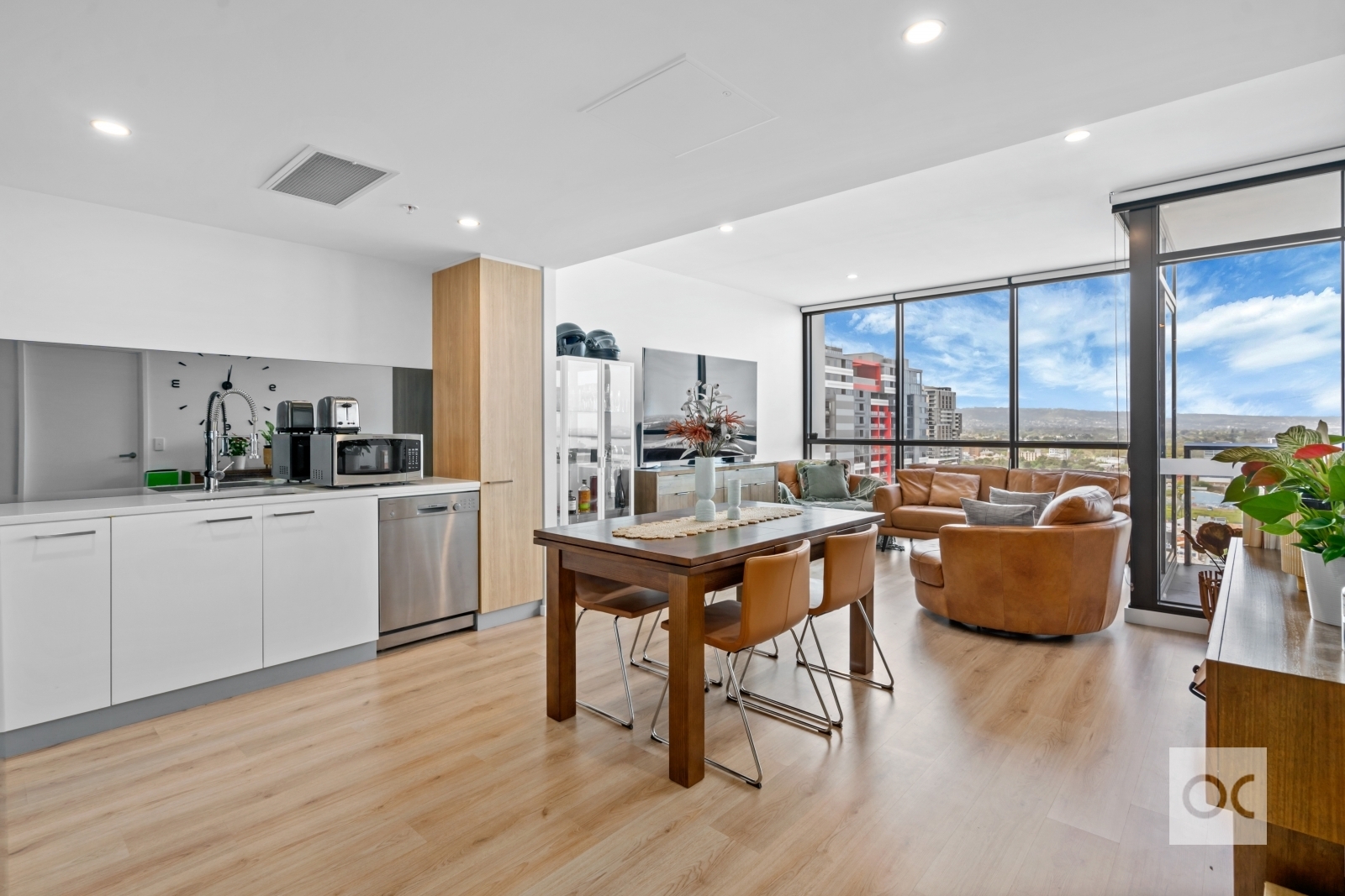 1705/180 Franklin Street