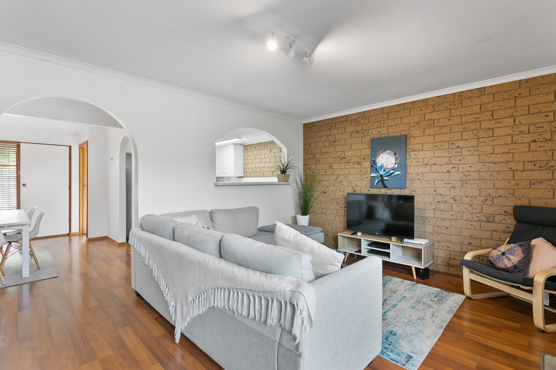 17/198 Morphett Road