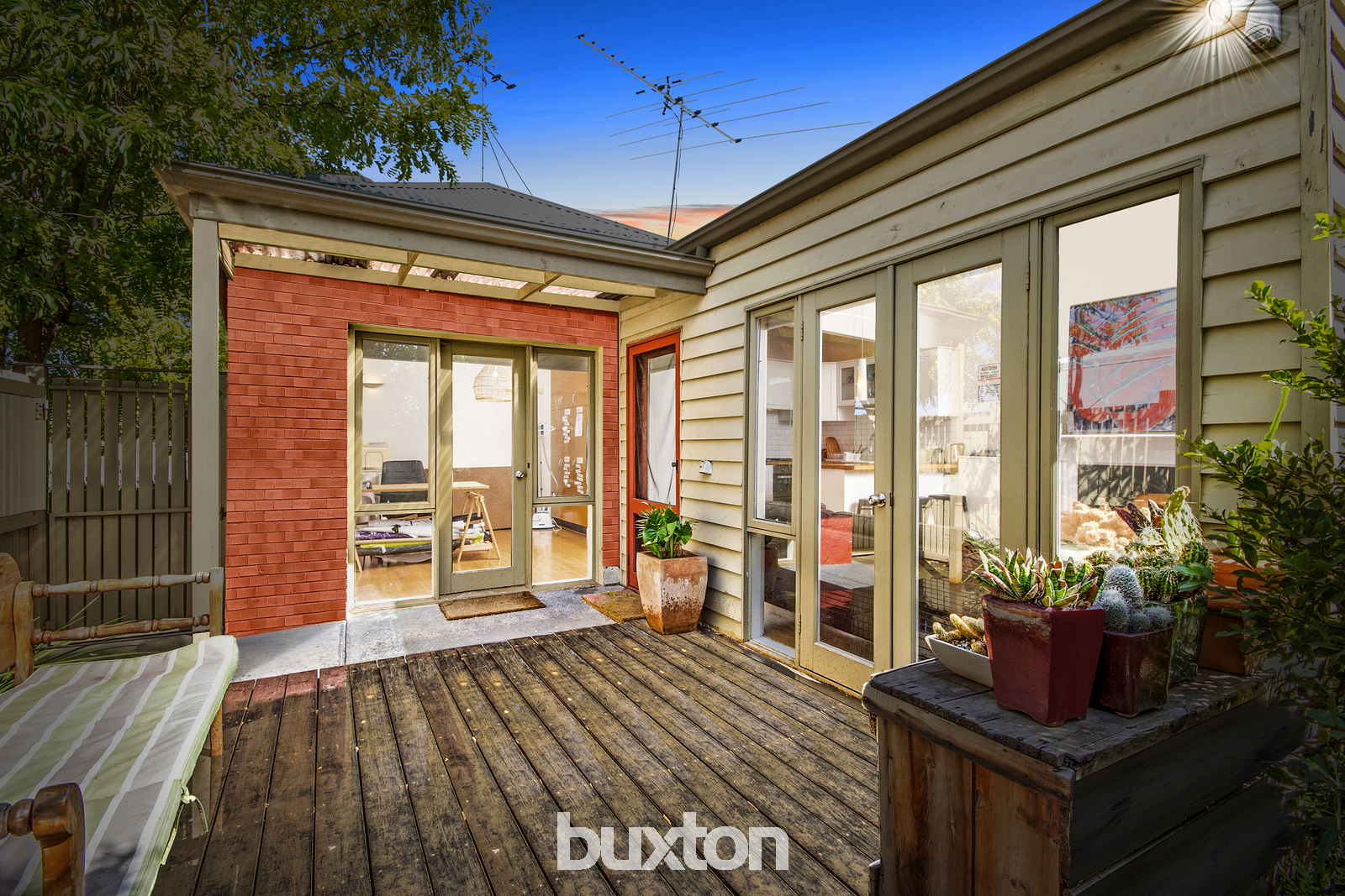 1 72 Britannia Street Geelong West Vic 3218 Buxton