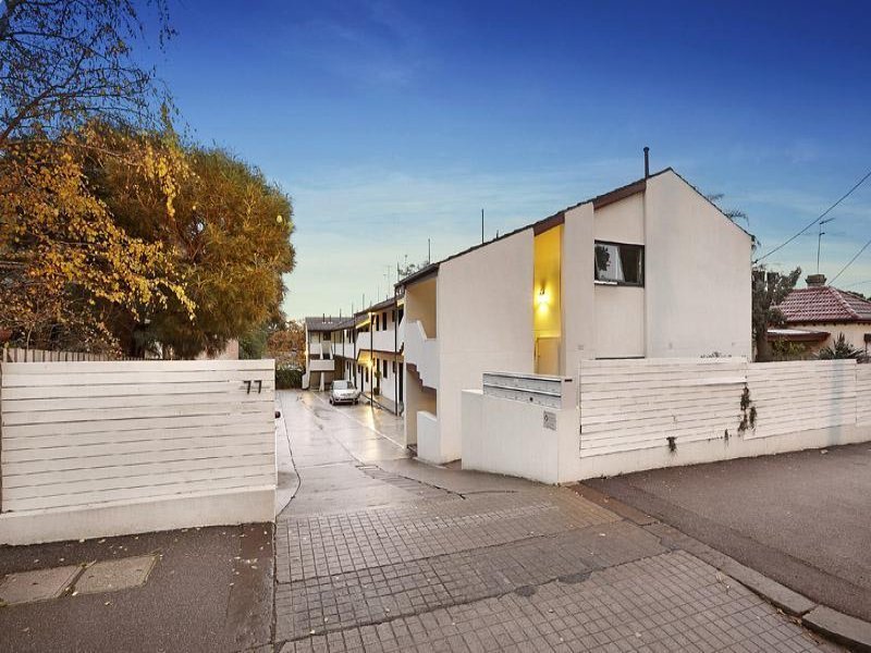 1/77 Chapman Street, North Melbourne VIC 3051 