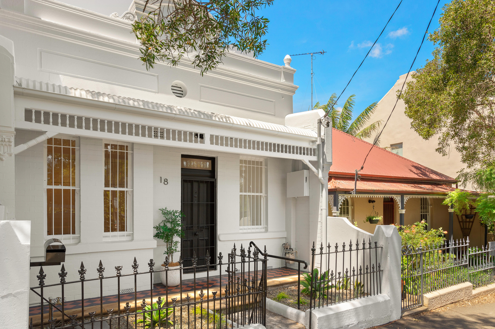 18 Bridge Street, Erskineville NSW 2043