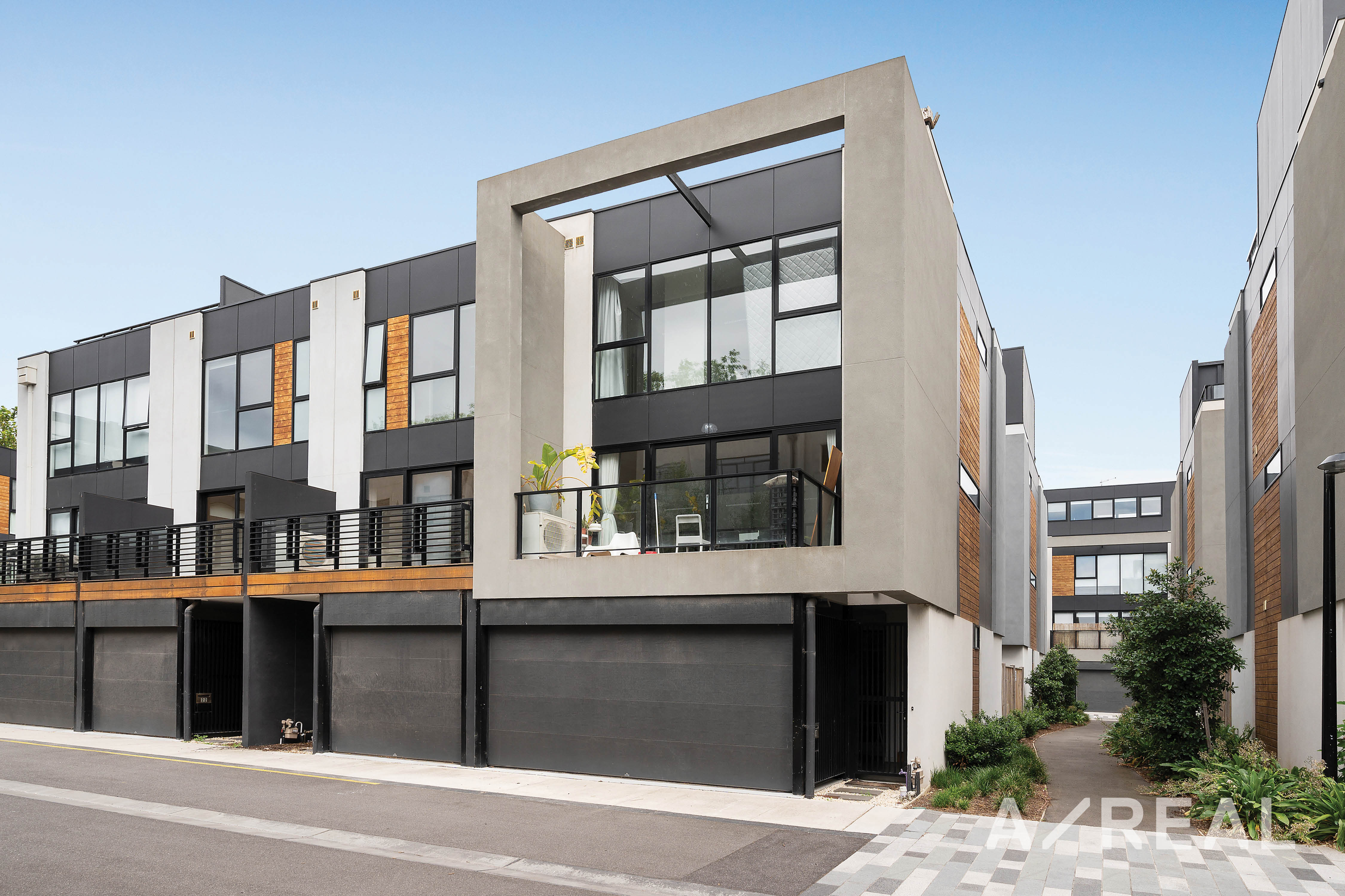 18 Candle Road, Port Melbourne VIC 3207 