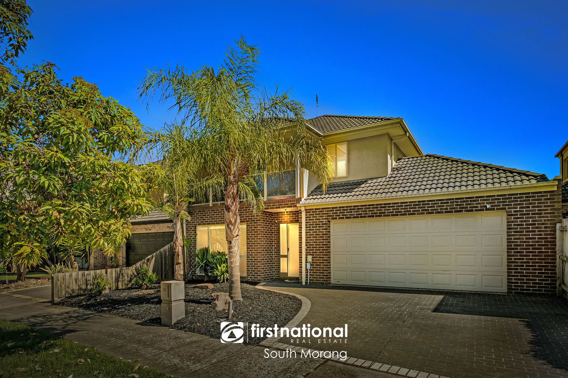 18 Clearwater View, South Morang VIC 3752 