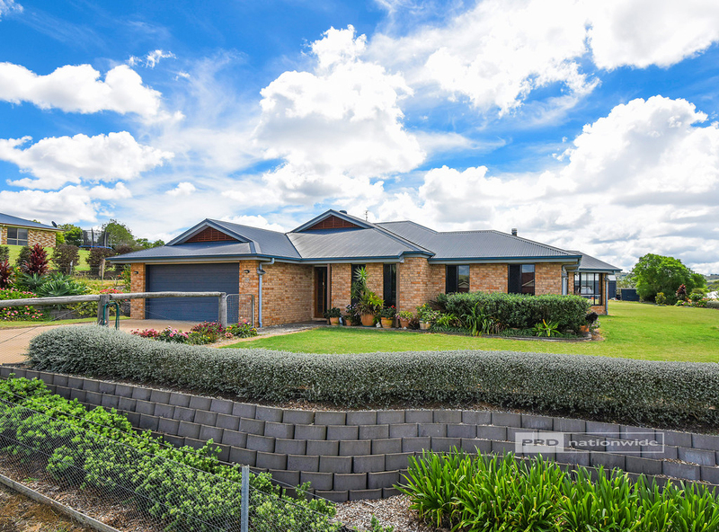 18 KINGSTON RD HODGSON VALE QLD 4352