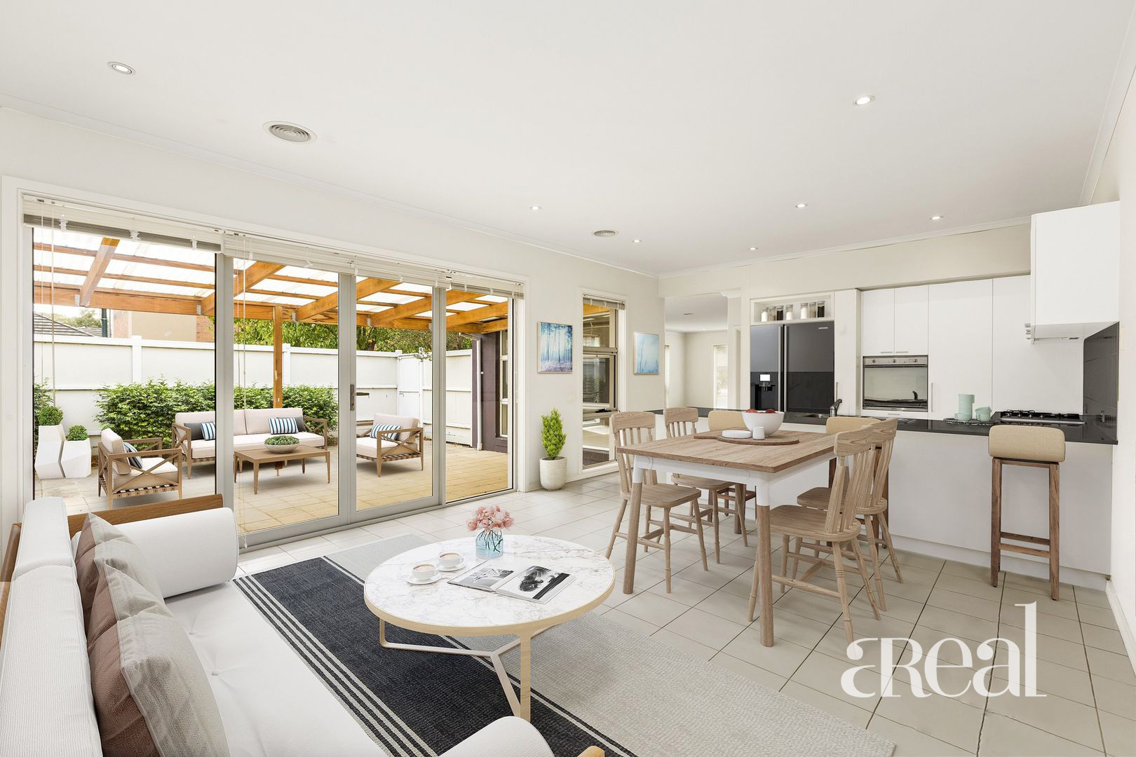 18 Pebble Beach Place, Heatherton VIC 3202 