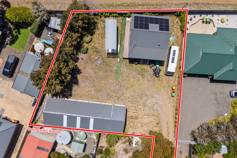 18 Sandy Point Avenue, Dodges Ferry, TAS, 7173