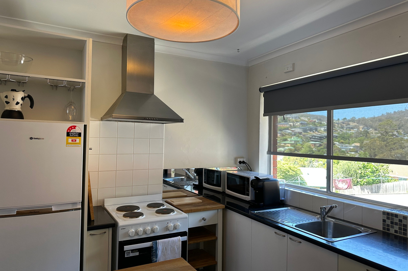 1/8 Wallace Avenue, Lenah Valley, TAS, 7008