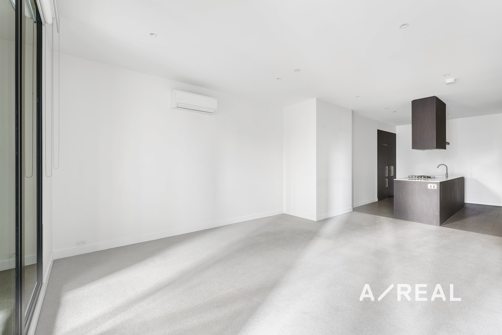 1807/155 Franklin Street, Melbourne VIC 3000 