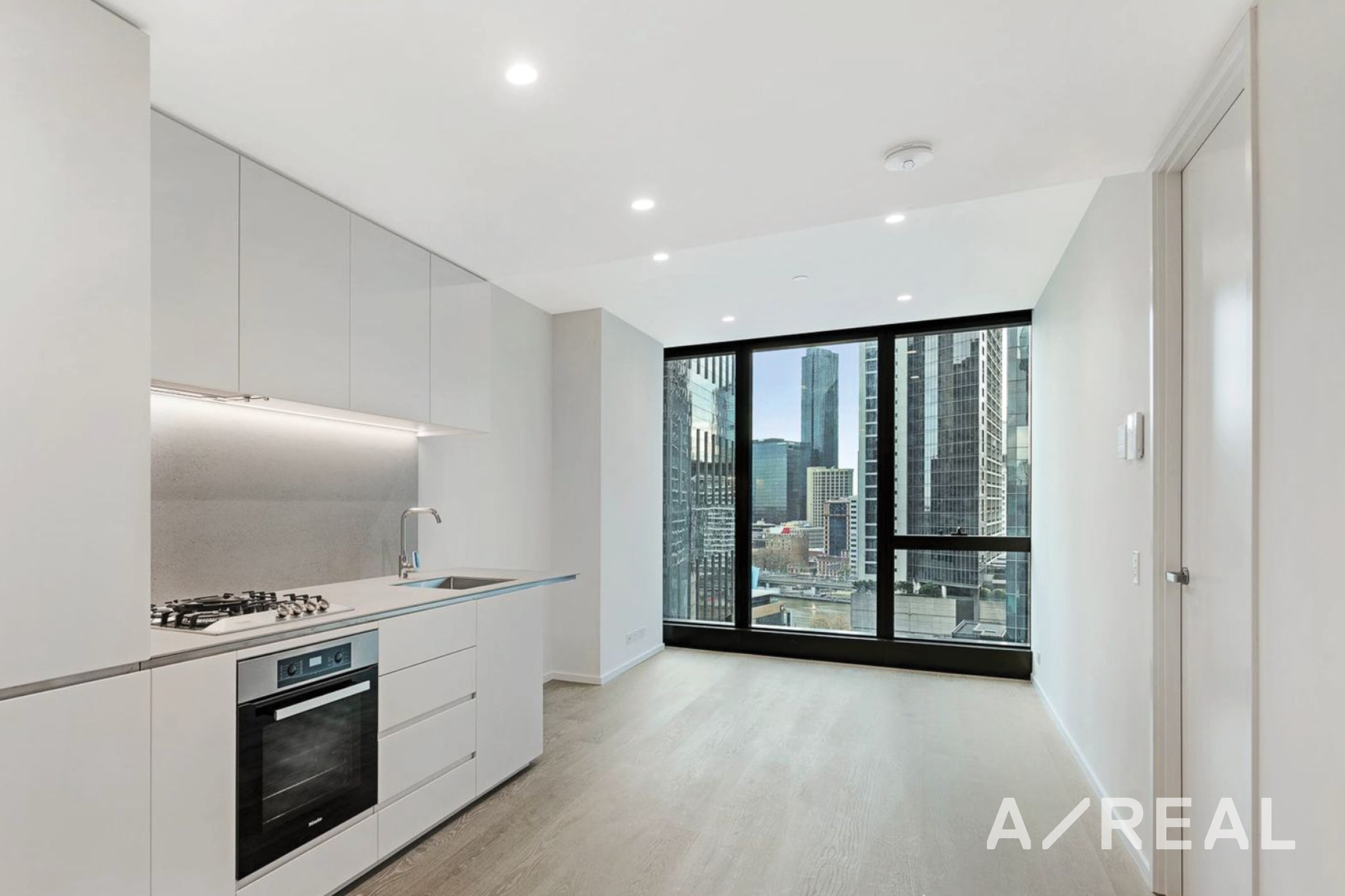 1817/70 Southbank Boulevard, Southbank VIC 3006 
