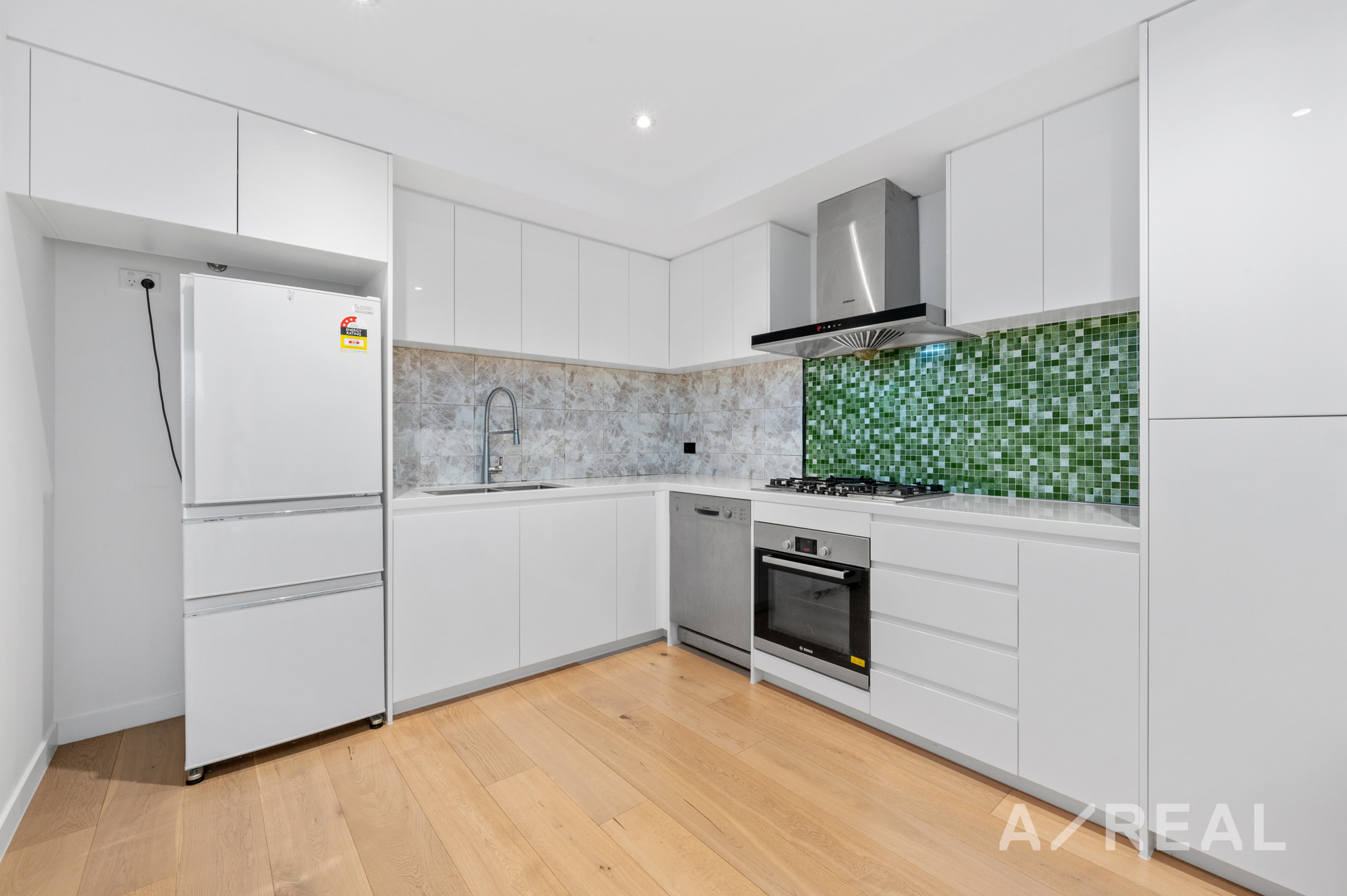 1/85 Thames Street, Box Hill VIC 3128 