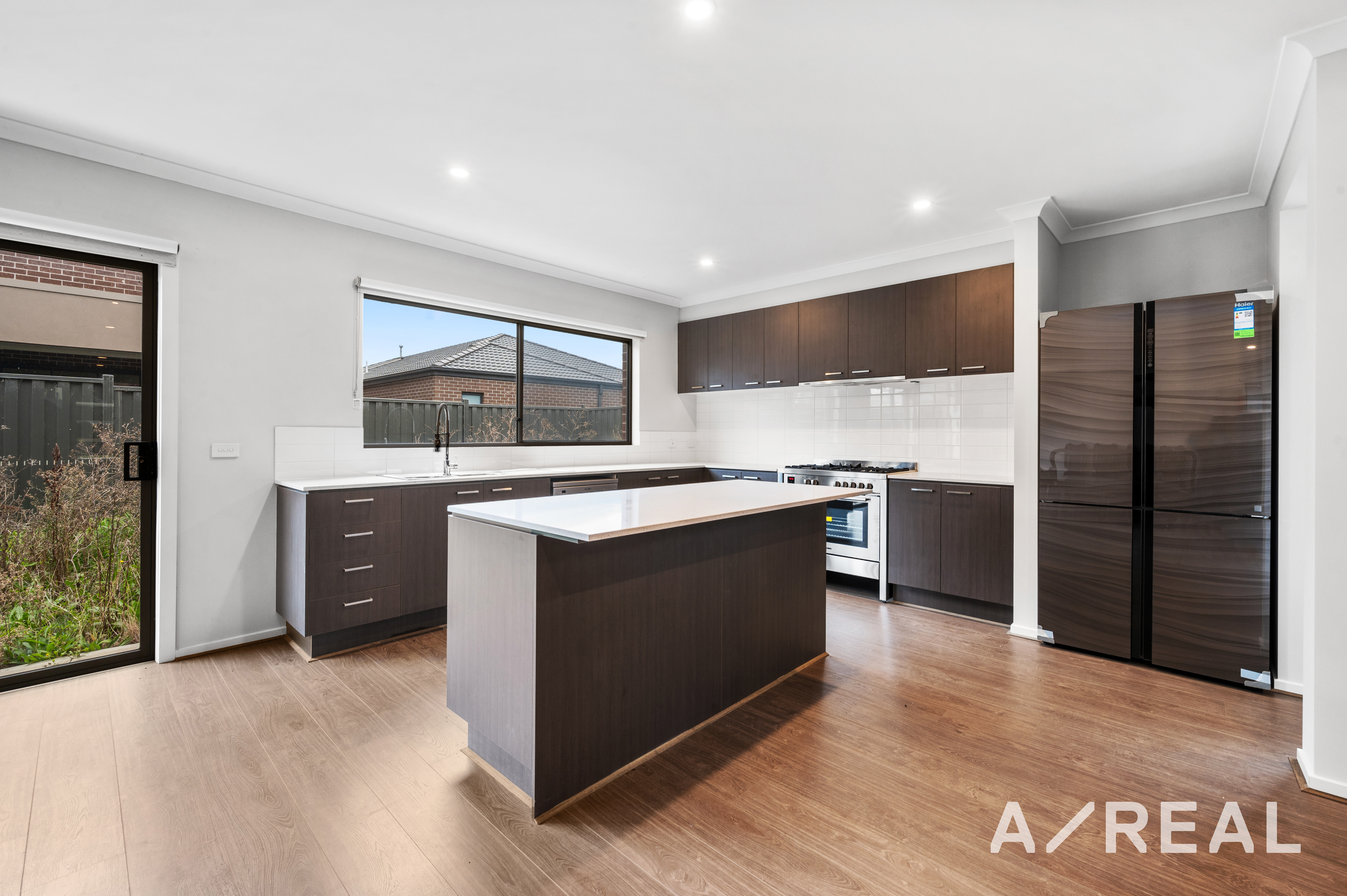 19 Brilliant Street, Roxburgh Park VIC 3064 