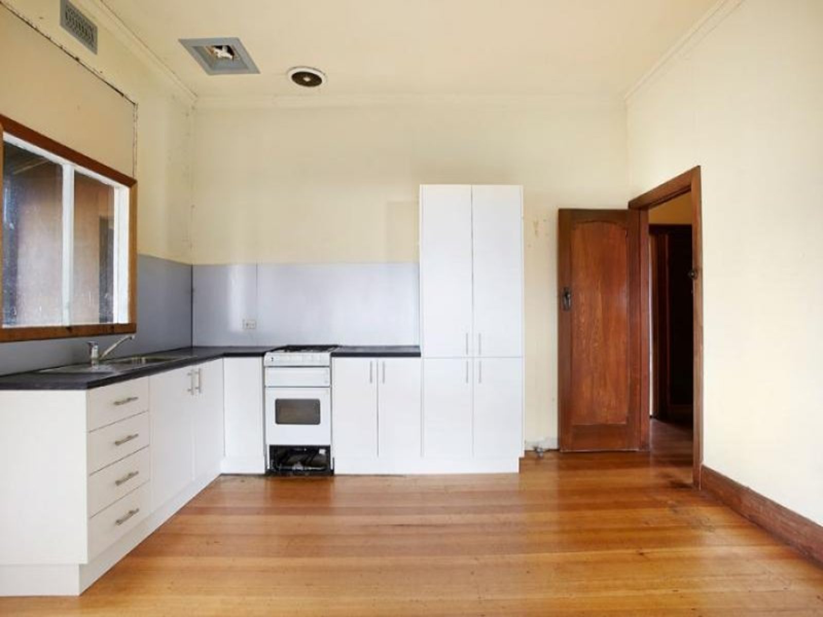 19 greenwood street, pascoe vale south, vic, 3044 19 greenwood street, pascoe vale south, vic, 3044
