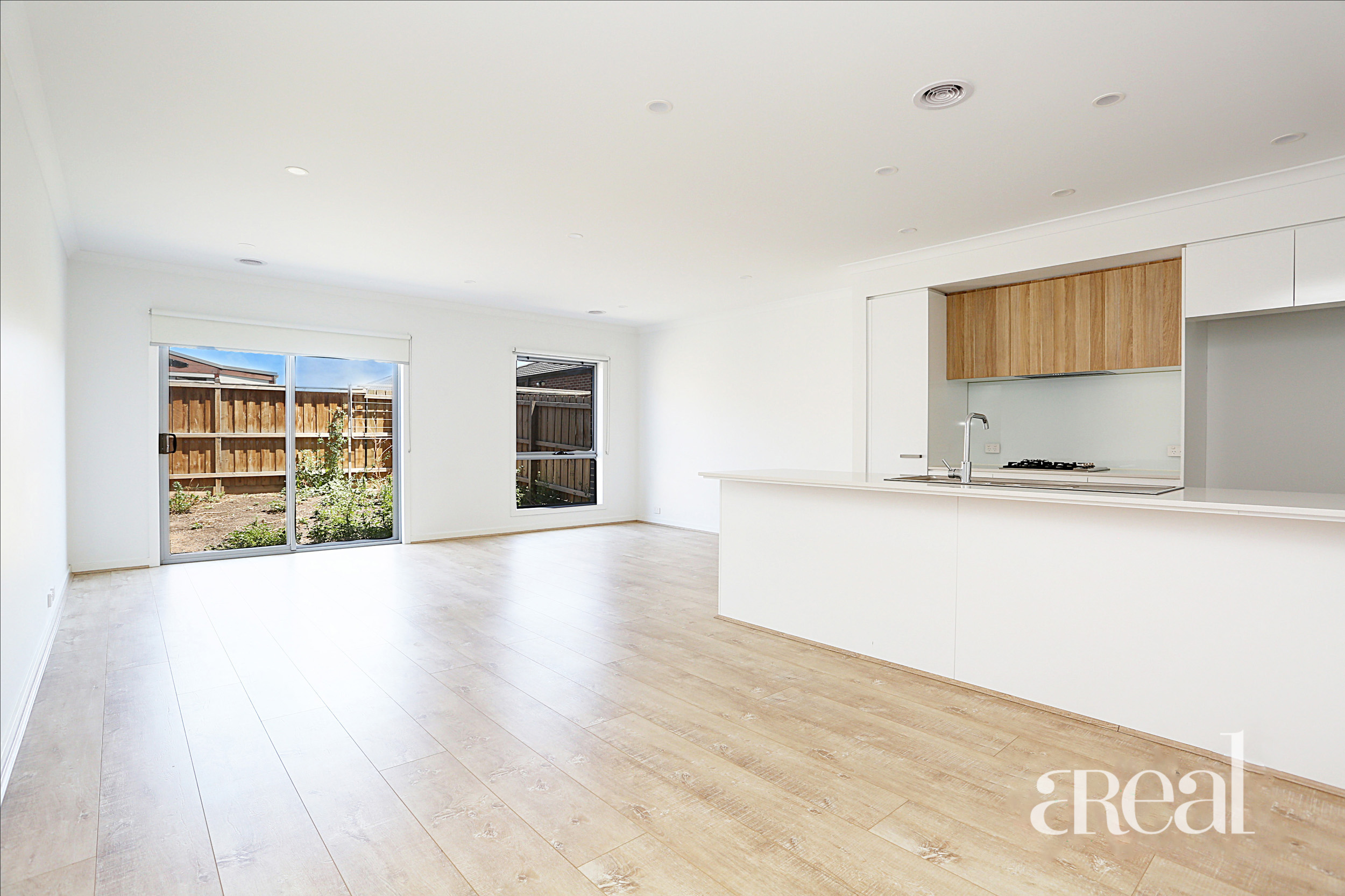 19 Roosevelt Way, Point Cook VIC 3030 