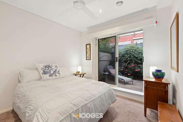 1/96 Cole Street Brighton