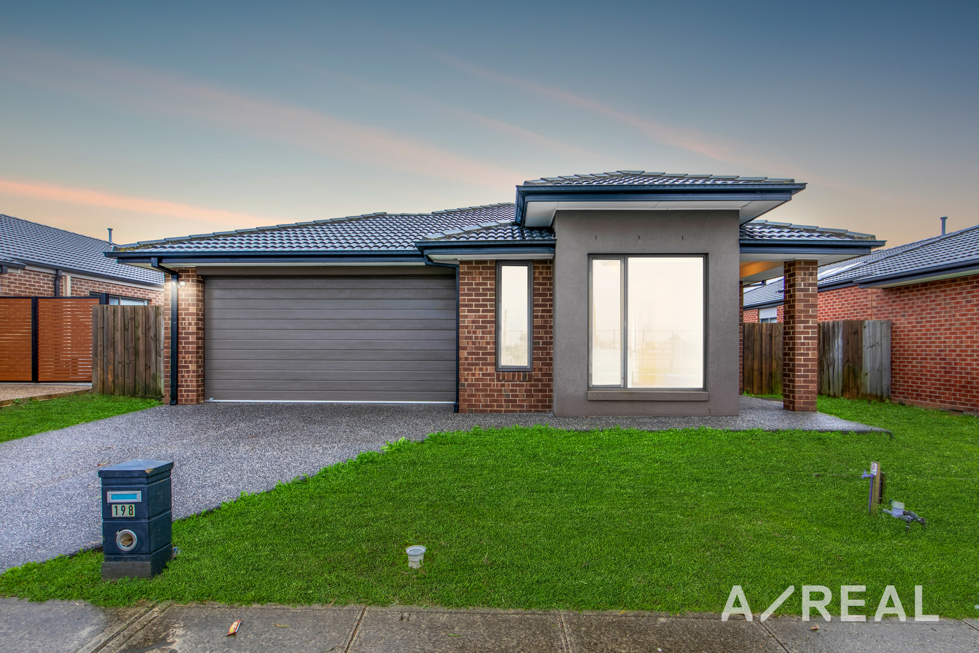 198 Alisma Boulevard, Cranbourne North VIC 3977 