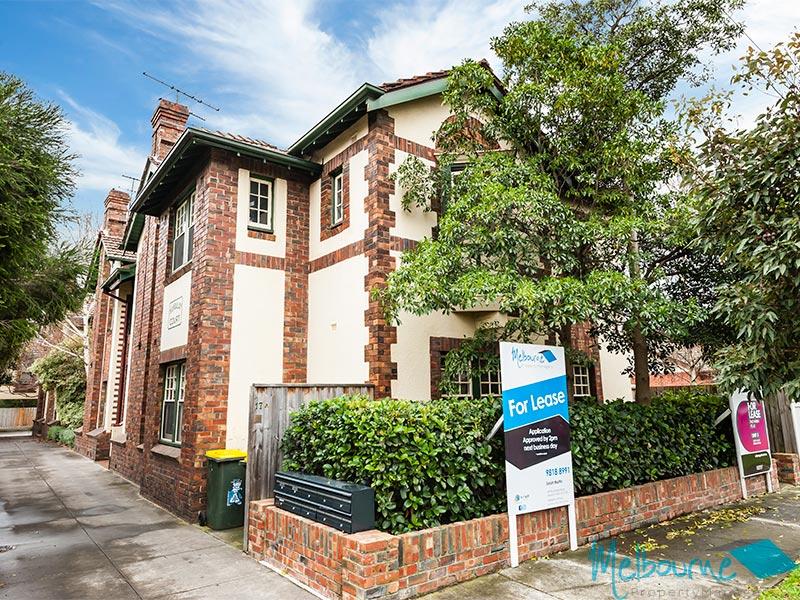 1A/17 Albion Street, St Kilda East VIC 3183 