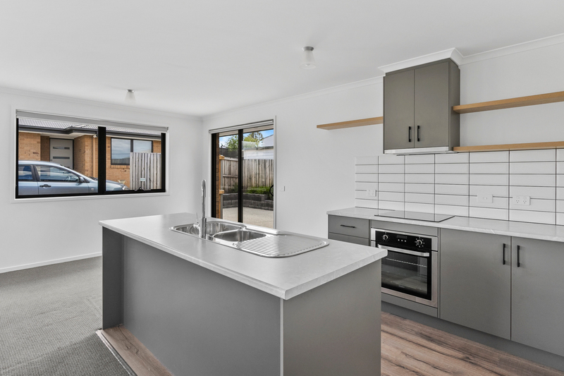 1B Raynors Road, Midway Point, TAS, 7171