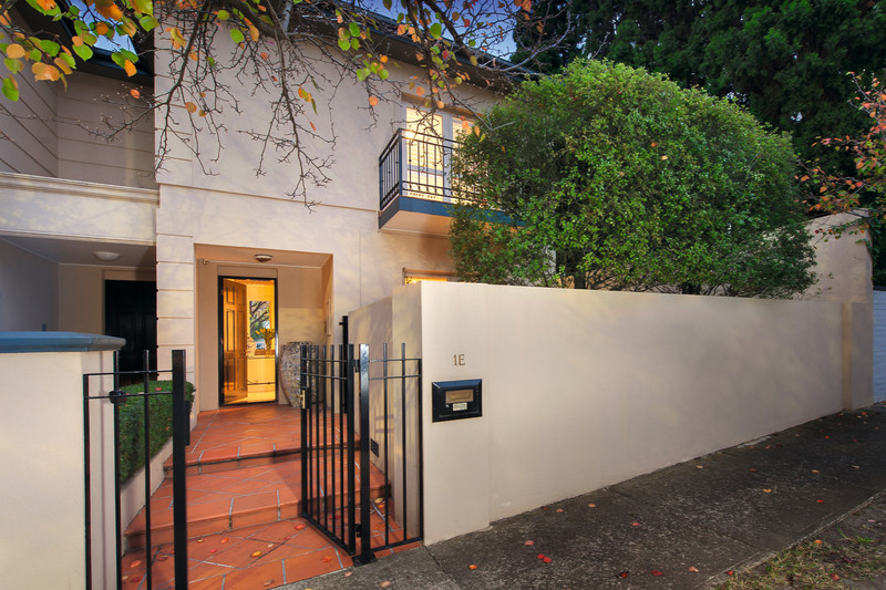 1E Fulham Avenue South Yarra Marshall White