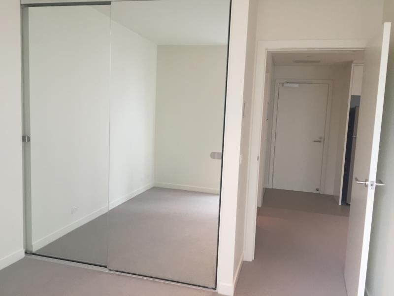 1F/9 Waterside Place, Docklands VIC 3008 