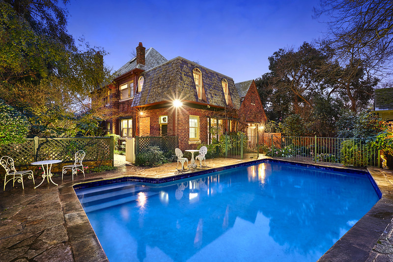 2 Athol Place, Canterbury RT Edgar