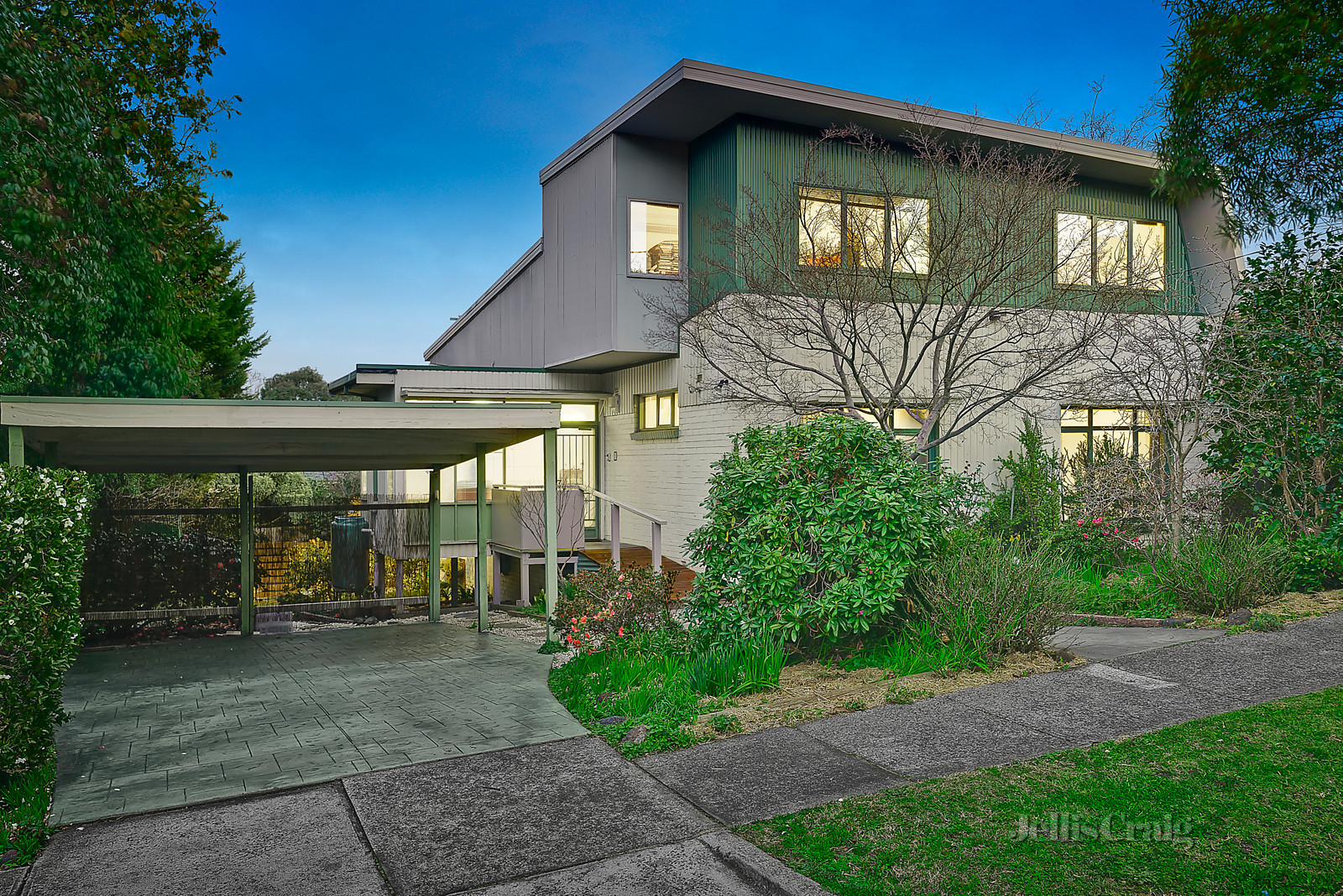 2 Bessazile Avenue, Forest Hill
- Print Image 1