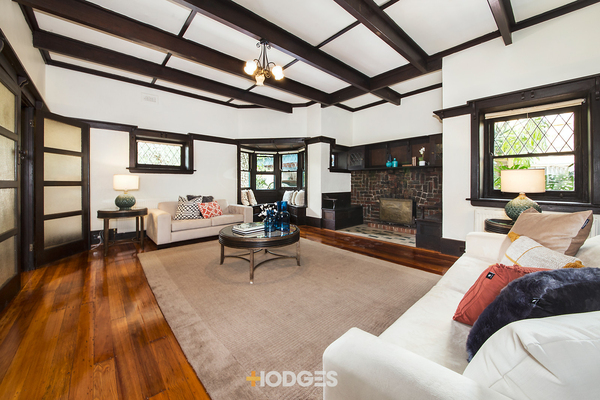 2 Keys Avenue Brighton East