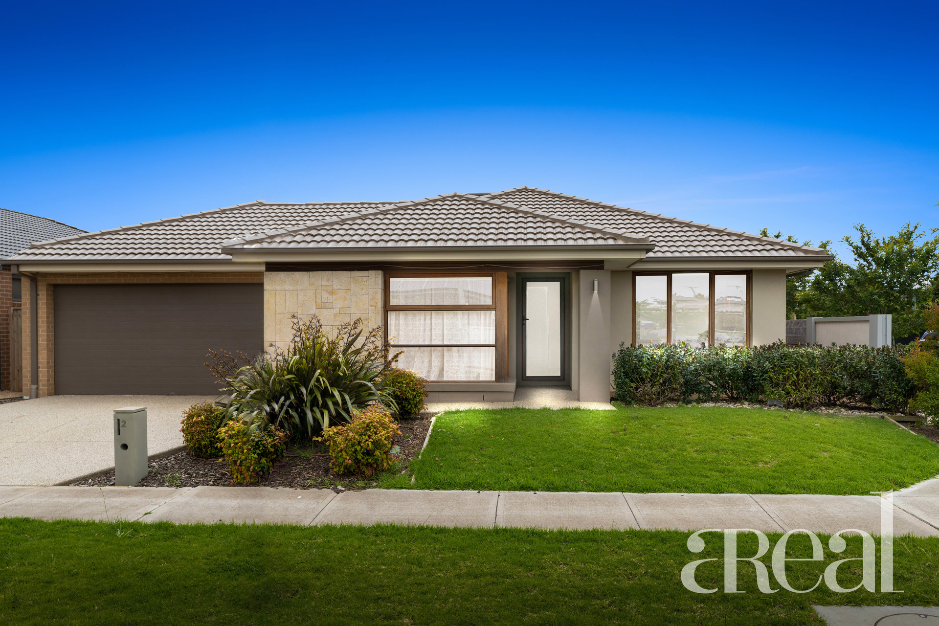 2 Lambro Way, Point Cook VIC 3030 