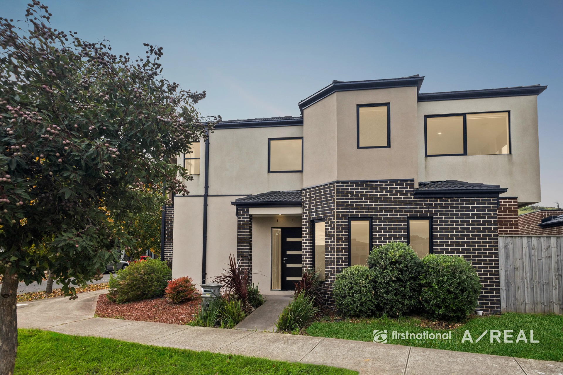 2 Princess Street, South Morang VIC 3752 