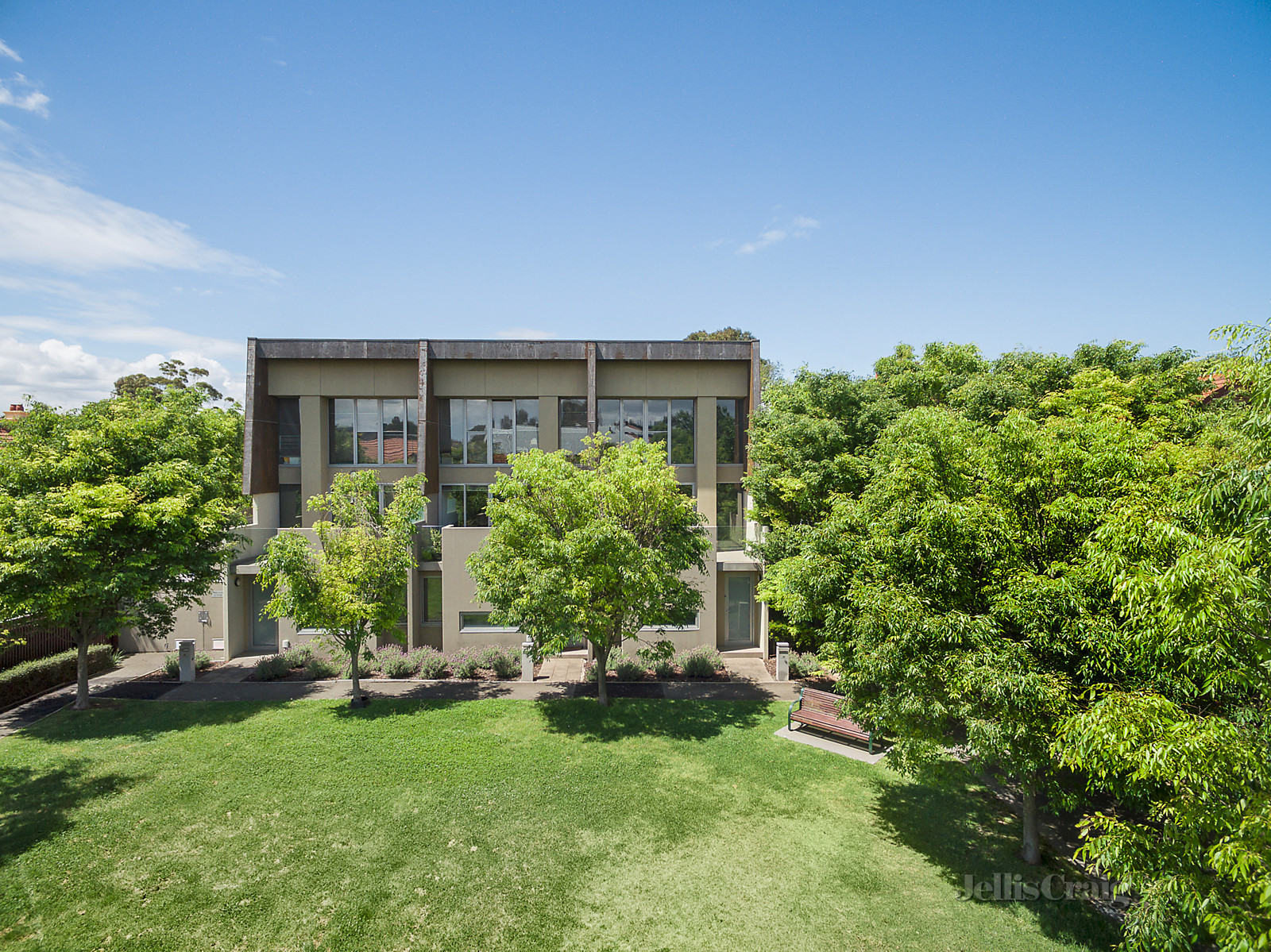 20 Cade Square, Parkville
- Print Image 1