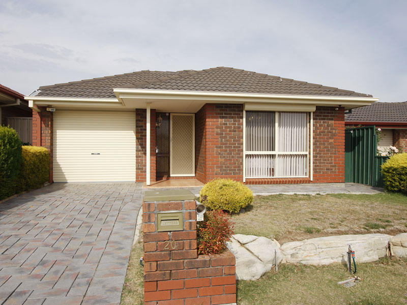 20 Mullen Close