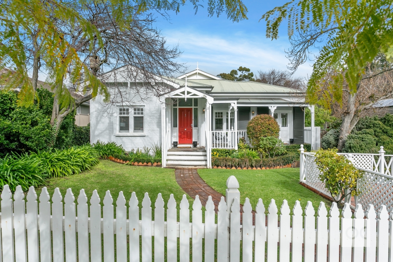 20 Myrona Avenue