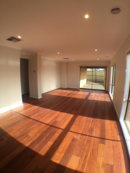 20 Penelope Close, Cranbourne North VIC 3977 