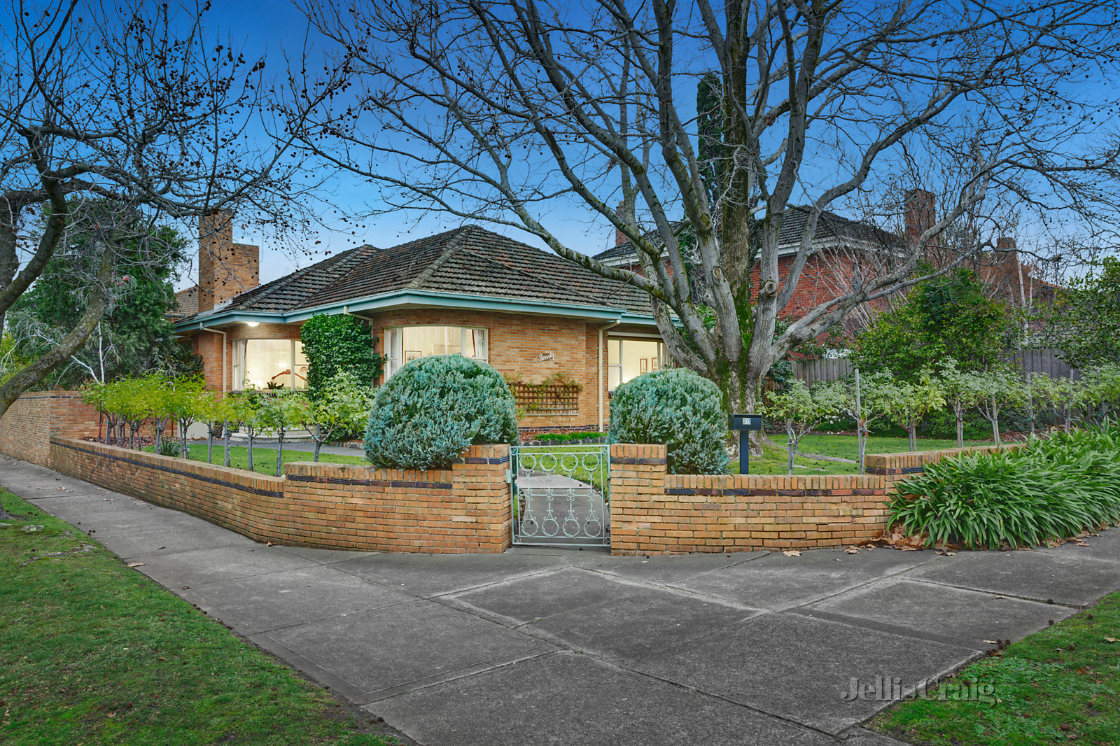 20 The Avenue, Surrey Hills
- Print Image 1