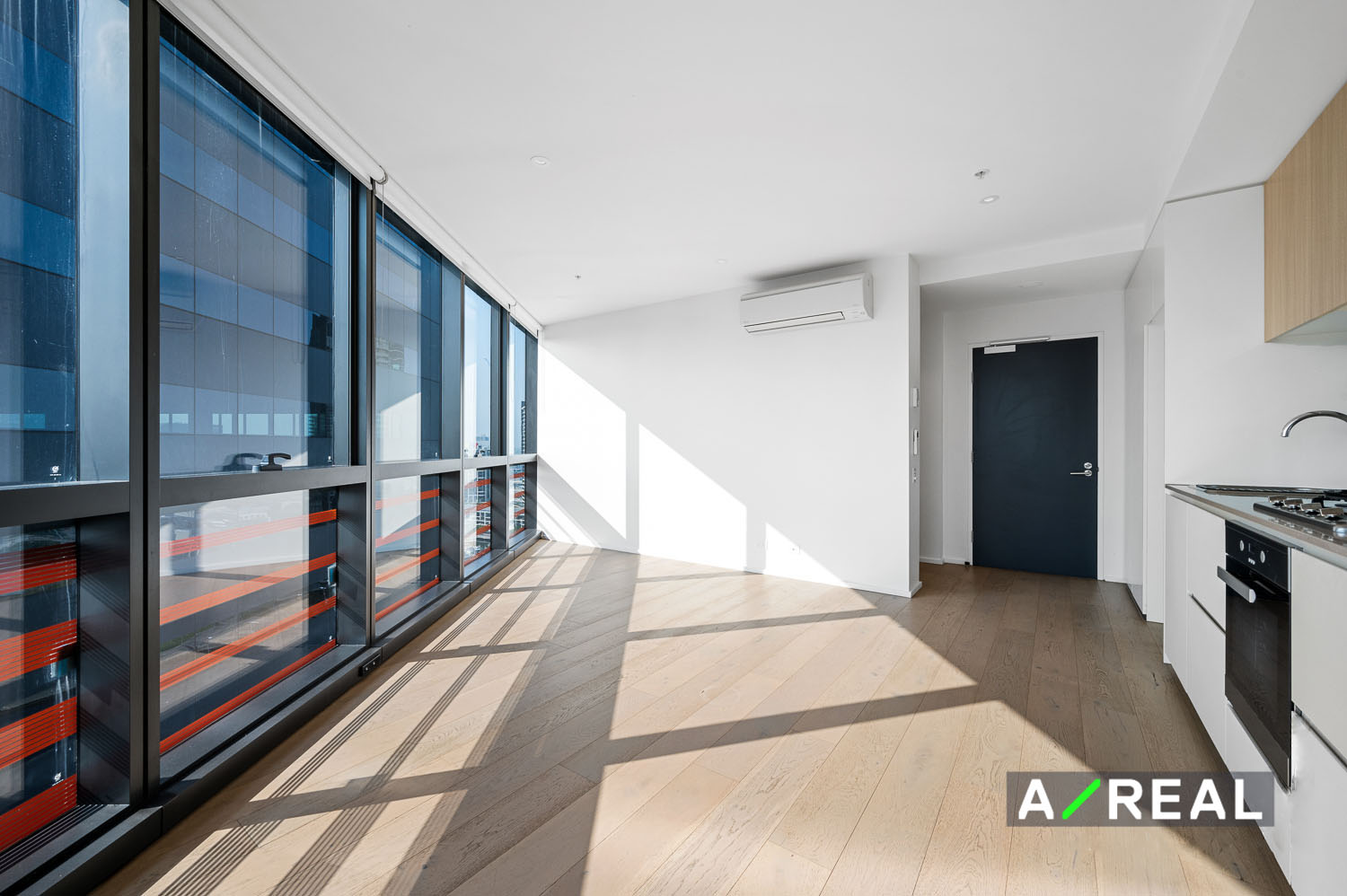 2002S/883 Collins Street, Docklands VIC 3008 