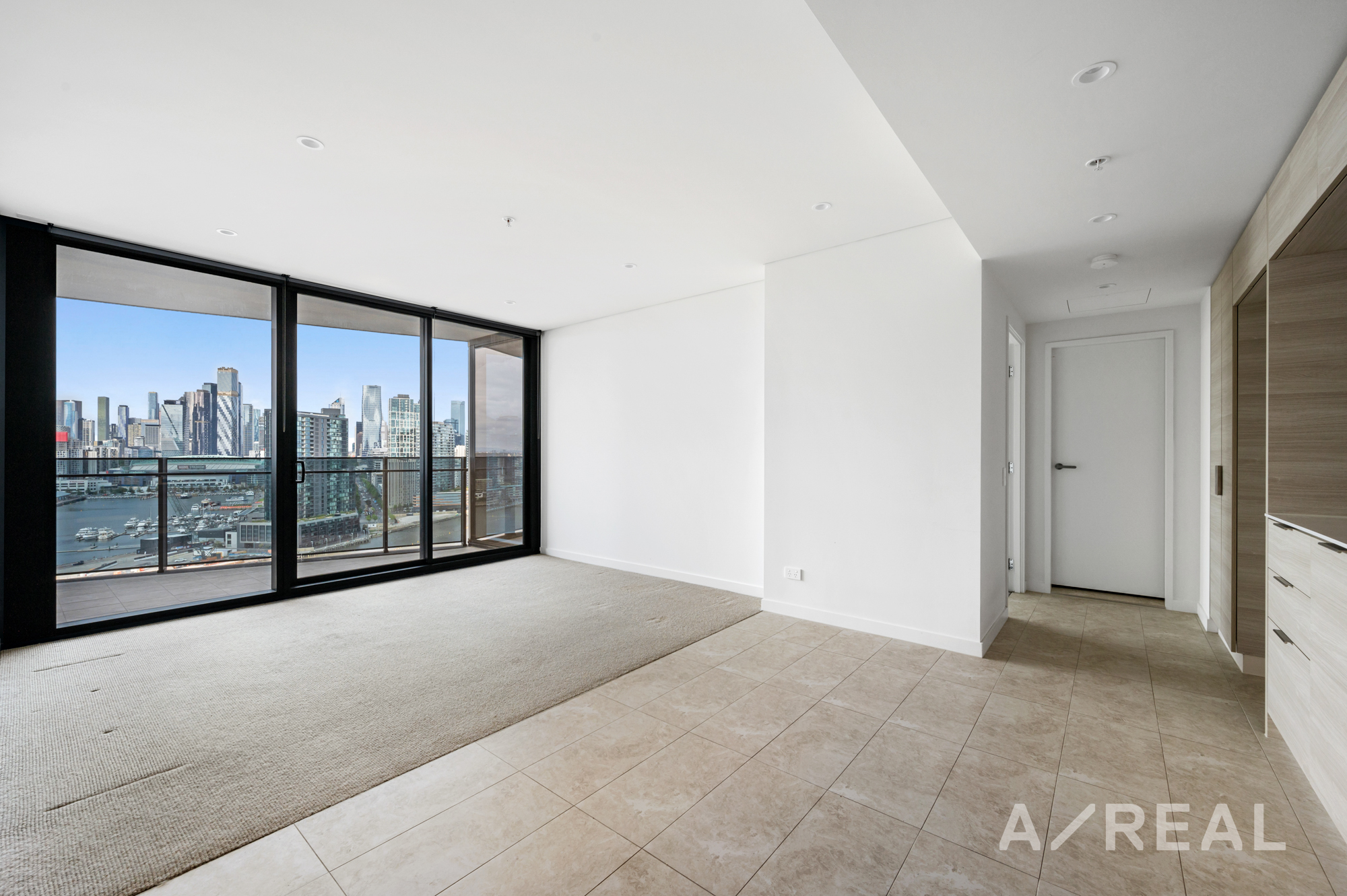 2004/103 South Wharf Drive, Docklands VIC 3008 