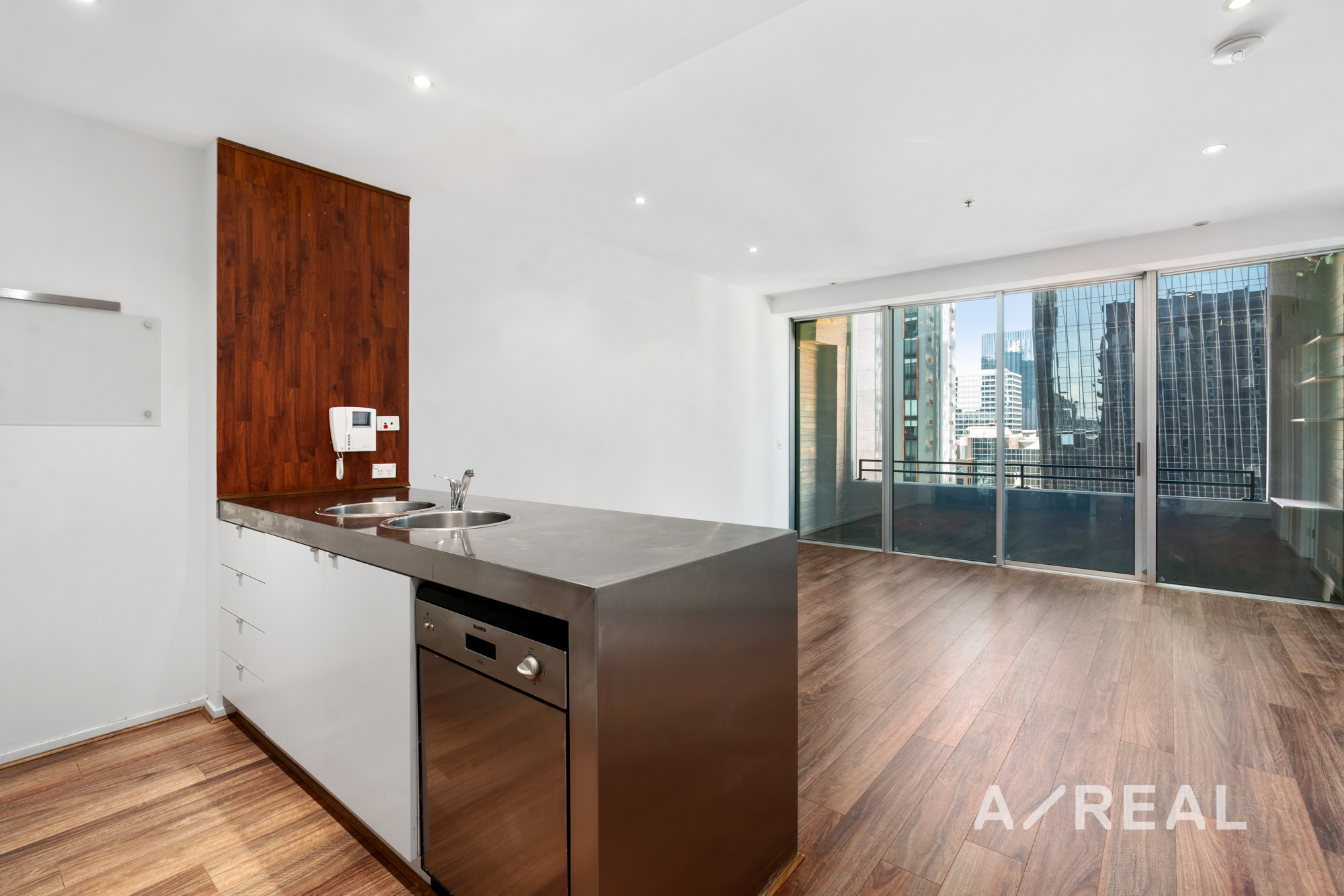 2008/620 Collins Street, Melbourne VIC 3000 
