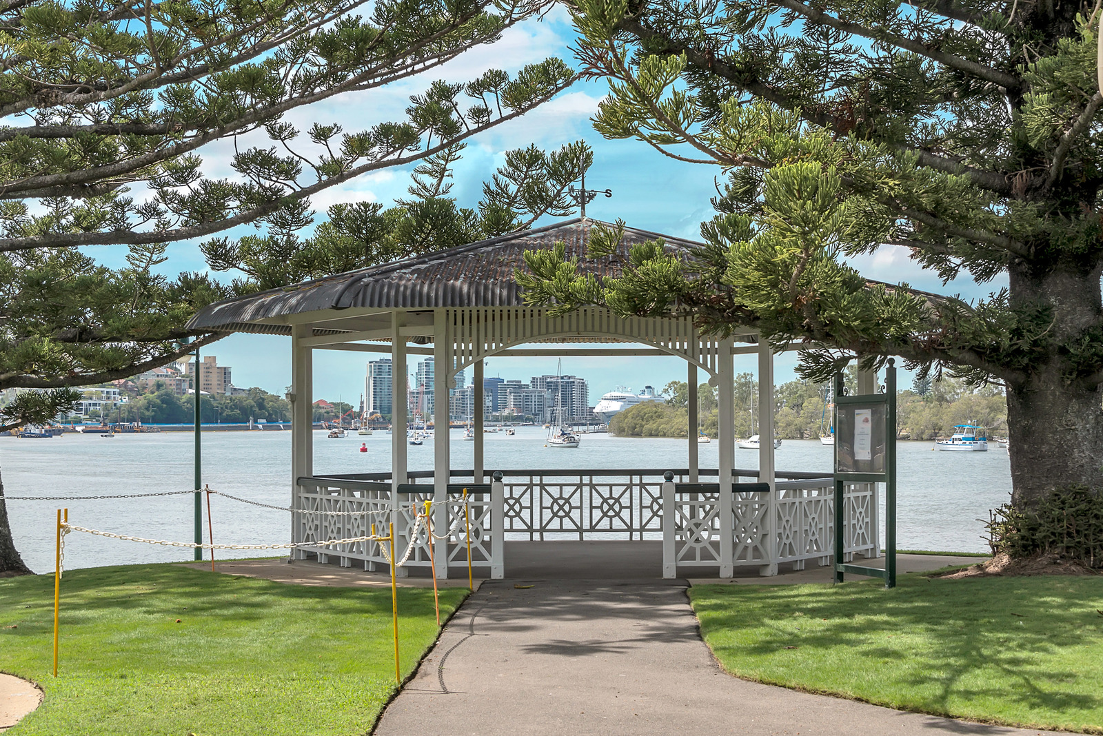 20/1 Newstead Avenue, Newstead QLD 4006