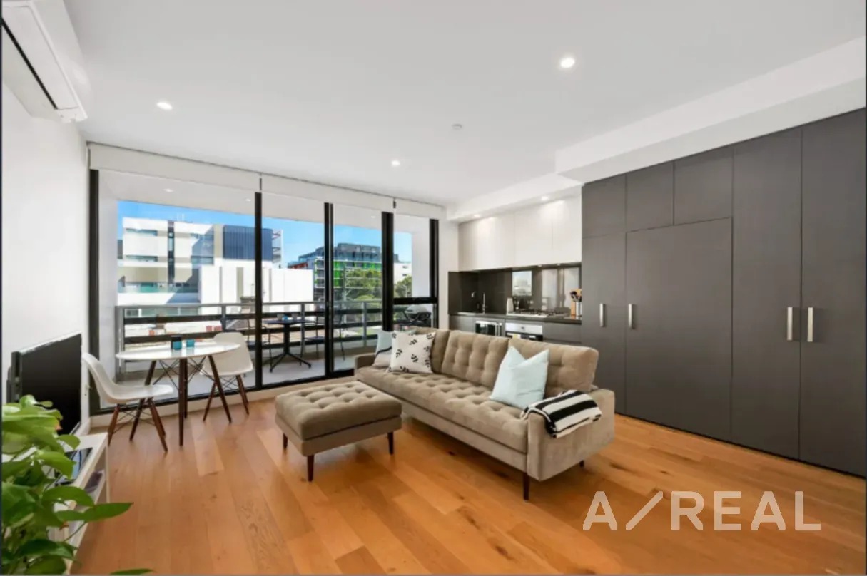 201/120 High St Windsor VIC 3181 