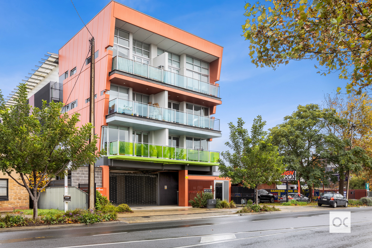 202/210 Churchill Road