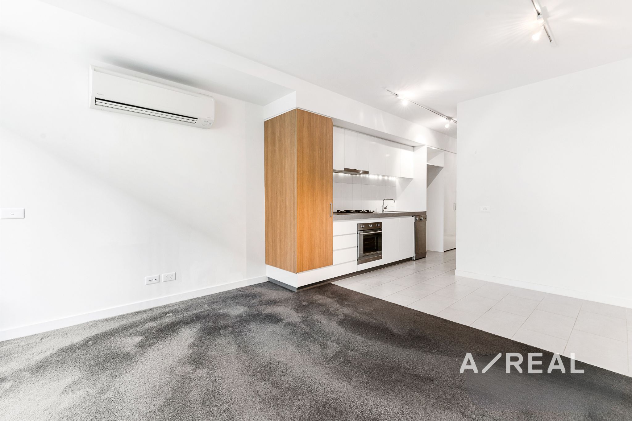 204/144-150 Clarendon Street, Southbank VIC 3006 