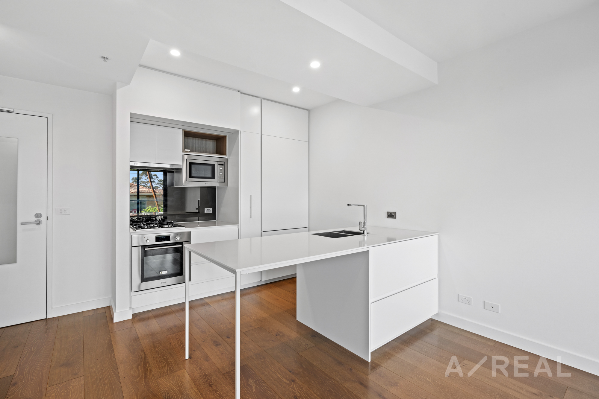 204/356-364 Orrong Road, Caulfield North VIC 3161 