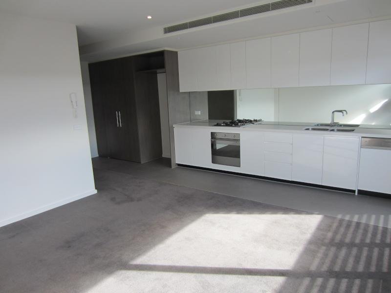 204/76 Keilor Road, Essendon North VIC 3041 