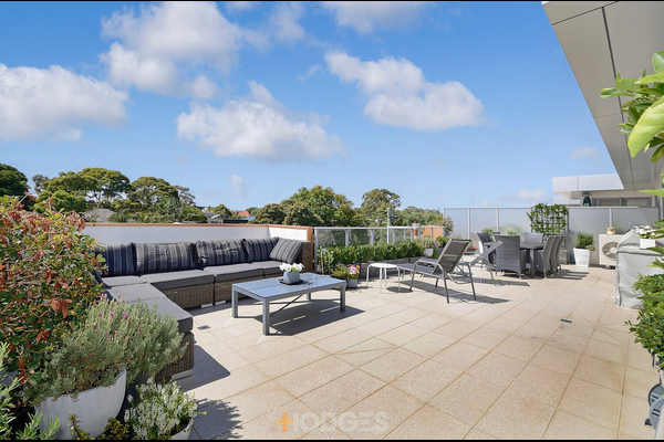 205/103 Bay Street Brighton