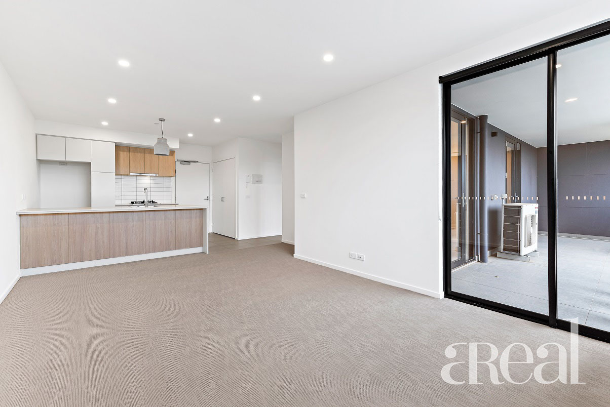 208/24 Oleander Dr Mill Park VIC 3082 