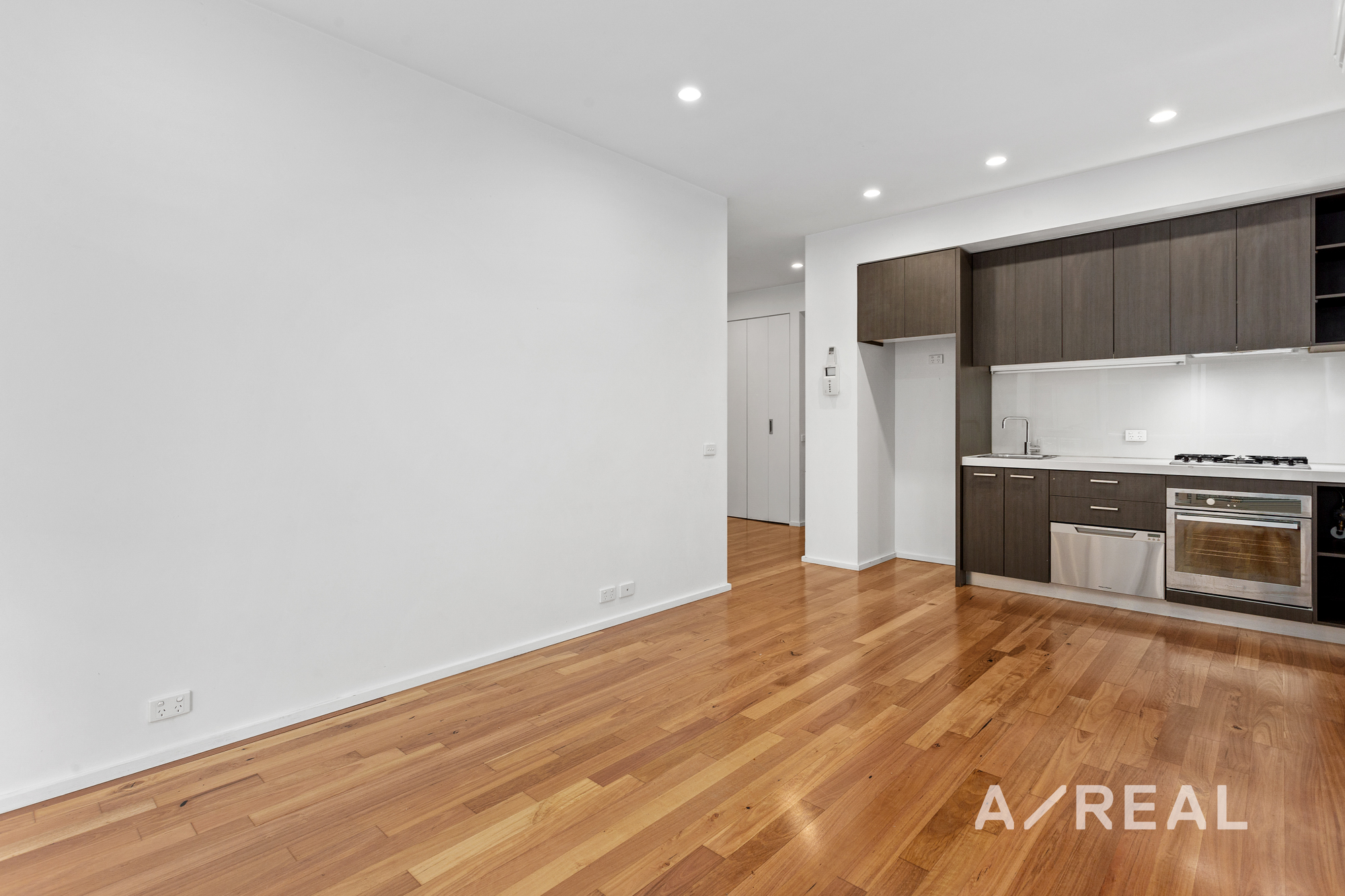 209/2-10 Plenty Road, Preston VIC 3072 