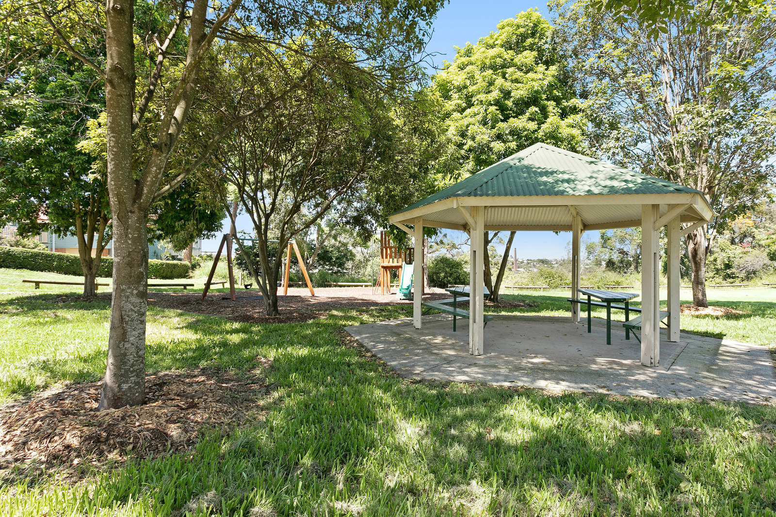 Pest control in Alderley